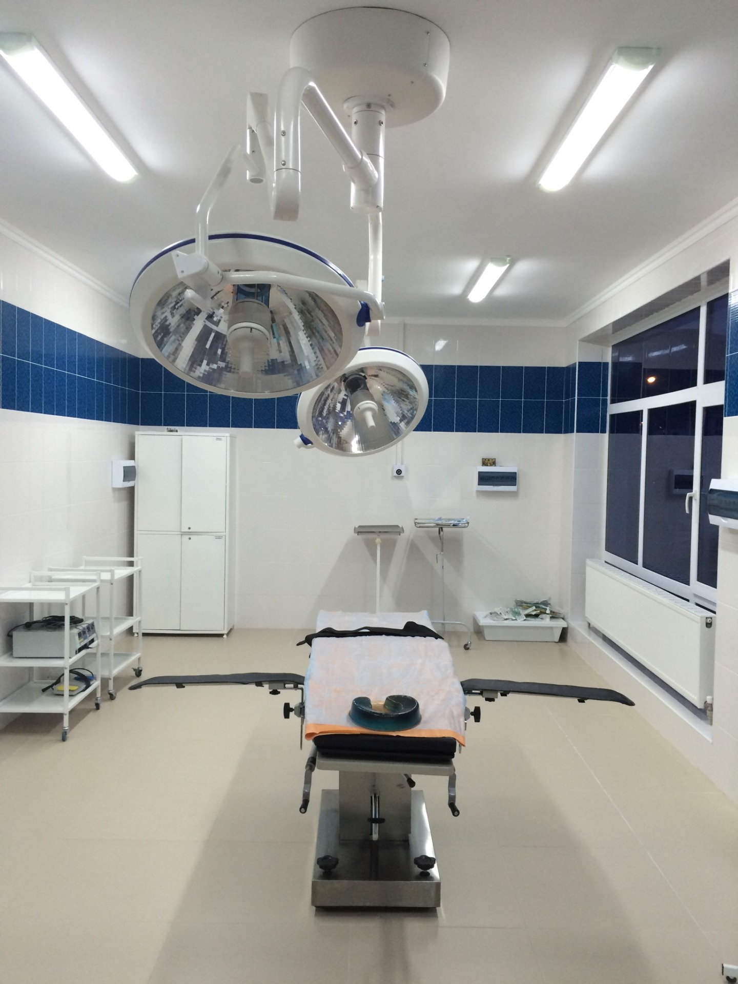 Светильник YDZ700/700 в частном медицинском центре г.Краснодар